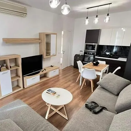 Luxury Rent 4